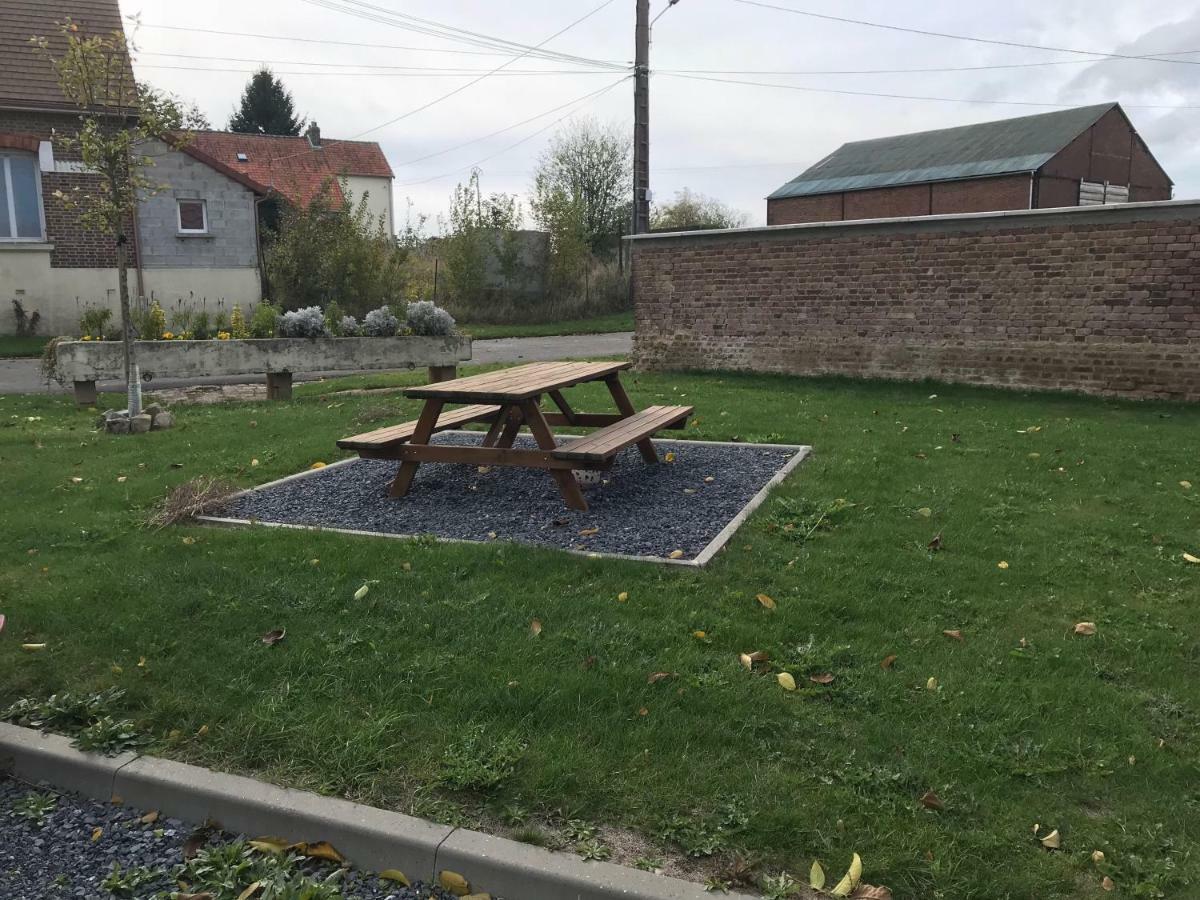 Maison 2Ch - 4 Pers En Picardie Parking Gratuit - By La Source D'Orfee Courcelette Bagian luar foto